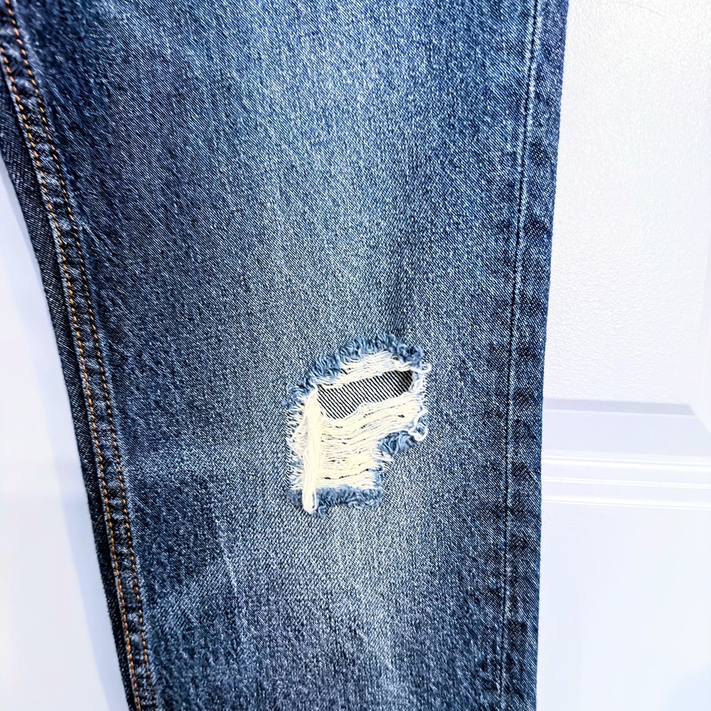 PILCRO ANTHRO Distressed Blue Denim Sample Jeans Size 28 NWoT - Picture 6 of 7